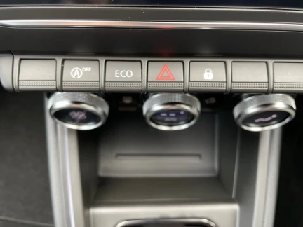 Vehicle Thumbnail 31