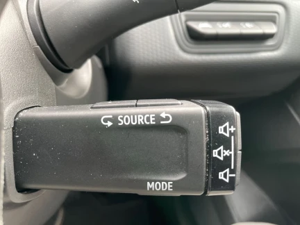 Vehicle Thumbnail 39