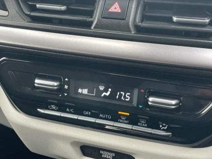 Vehicle Thumbnail 12