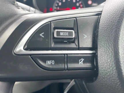 Vehicle Thumbnail 18