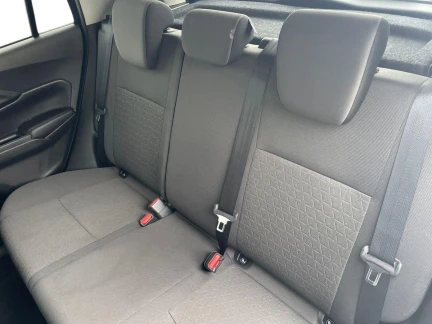 Vehicle Thumbnail 19