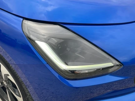 Vehicle Thumbnail 22