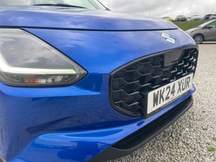 Vehicle Thumbnail 23