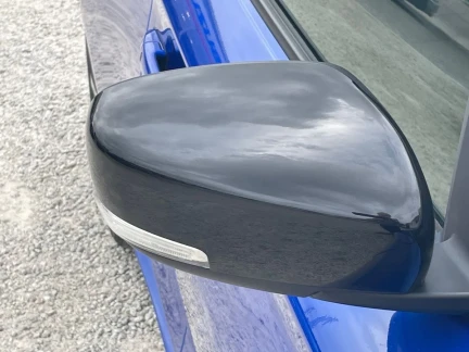 Vehicle Thumbnail 24