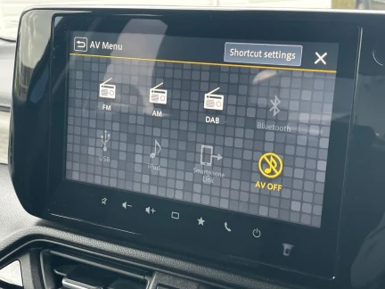 Vehicle Thumbnail 34