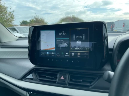 Vehicle Thumbnail 14