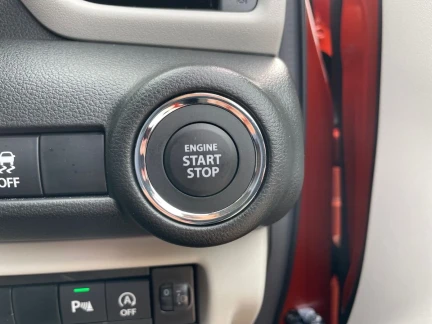 Vehicle Thumbnail 38