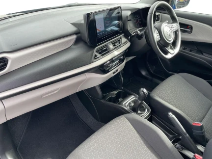 Vehicle Thumbnail 10