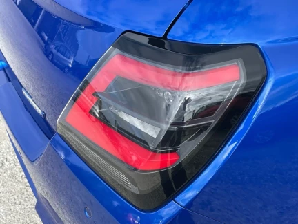 Vehicle Thumbnail 26