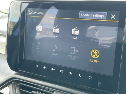 Vehicle Thumbnail 30