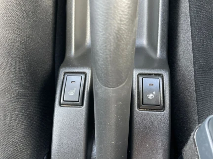 Vehicle Thumbnail 37