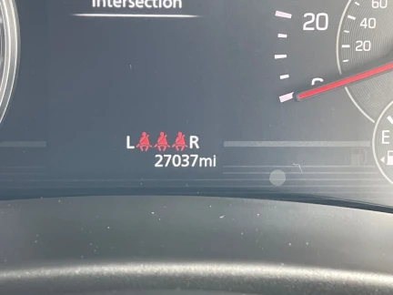 Vehicle Thumbnail 39