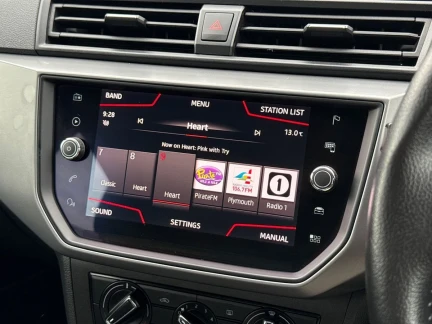 Vehicle Thumbnail 16