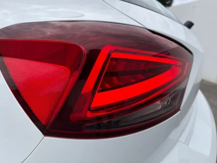 Vehicle Thumbnail 23