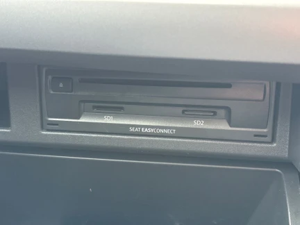 Vehicle Thumbnail 33