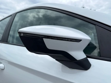 Vehicle Thumbnail 38