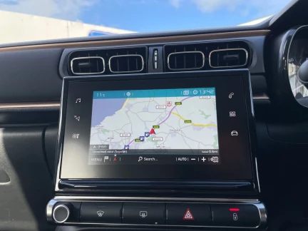 Vehicle Thumbnail 16