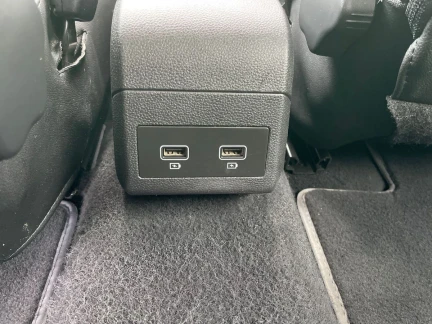 Vehicle Thumbnail 28