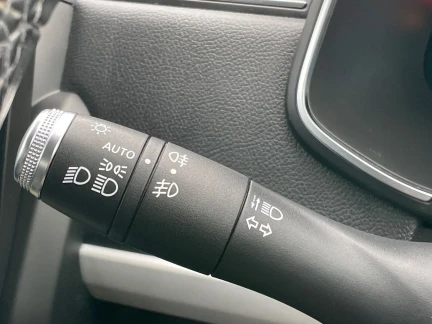 Vehicle Thumbnail 33