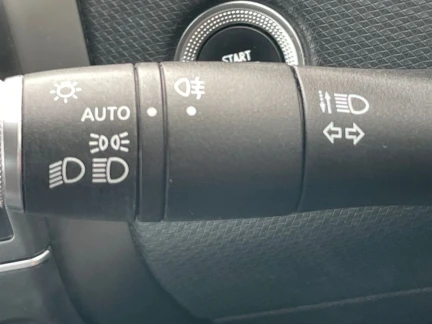 Vehicle Thumbnail 25