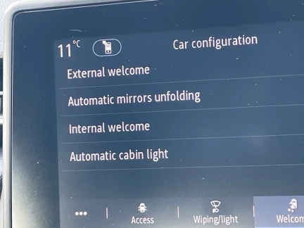 Vehicle Thumbnail 40