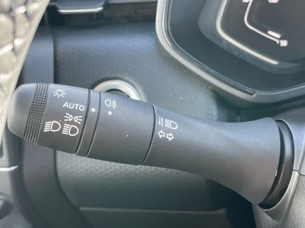 Vehicle Thumbnail 29