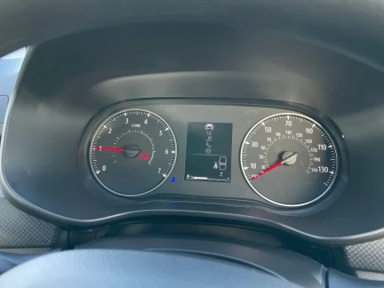 Vehicle Thumbnail 17