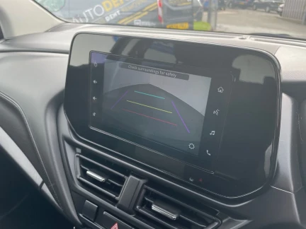 Vehicle Thumbnail 16