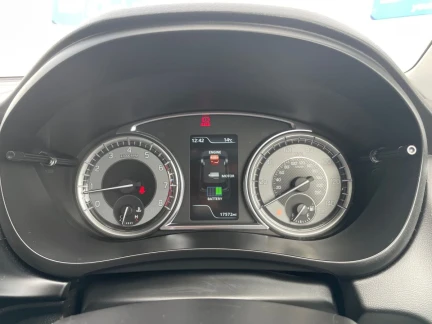 Vehicle Thumbnail 17