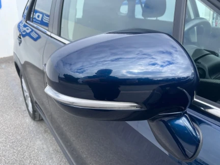 Vehicle Thumbnail 29