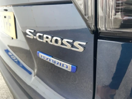 Vehicle Thumbnail 35