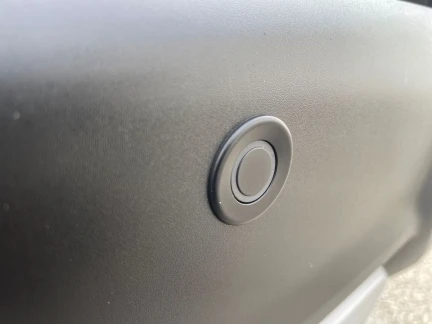 Vehicle Thumbnail 37