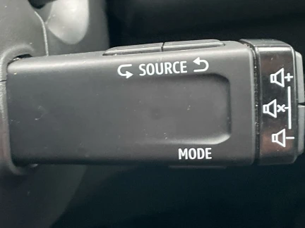 Vehicle Thumbnail 18