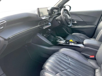 Vehicle Thumbnail 10