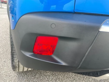 Vehicle Thumbnail 23