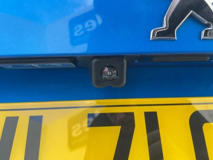 Vehicle Thumbnail 24