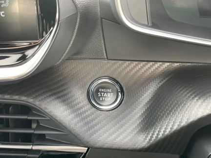 Vehicle Thumbnail 30