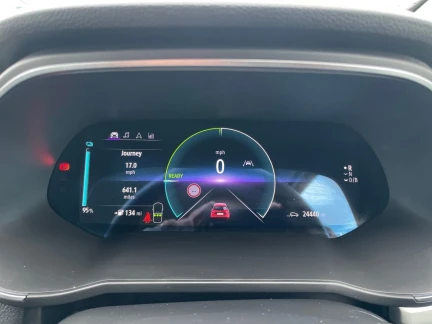 Vehicle Thumbnail 17