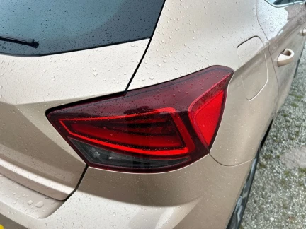 Vehicle Thumbnail 26