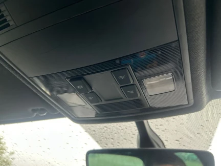 Vehicle Thumbnail 38