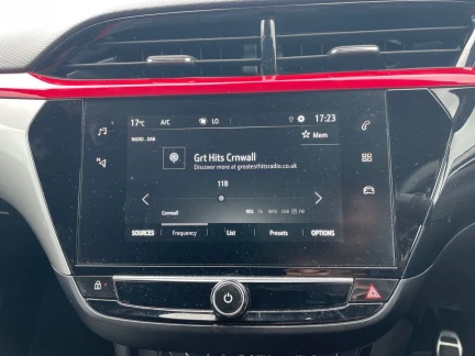 Vehicle Thumbnail 14