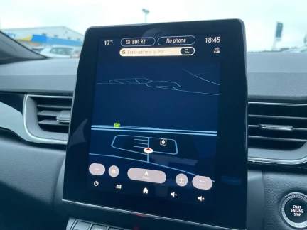 Vehicle Thumbnail 15