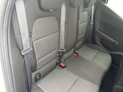 Vehicle Thumbnail 19