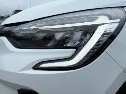 Vehicle Thumbnail 21