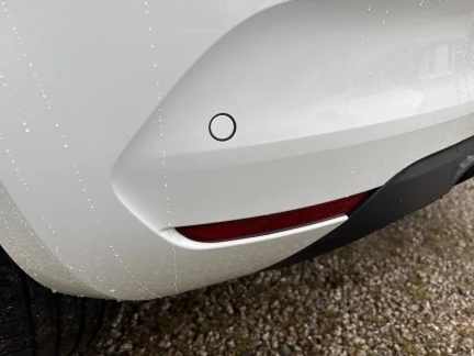 Vehicle Thumbnail 22