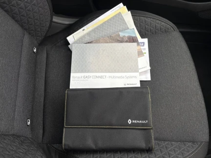 Vehicle Thumbnail 40