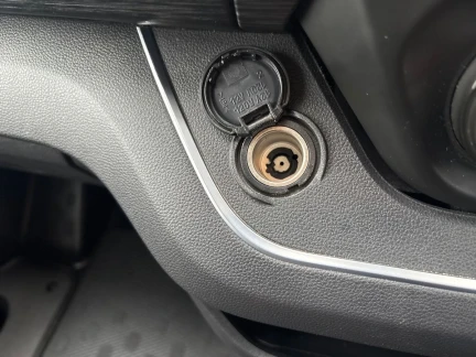 Vehicle Thumbnail 34