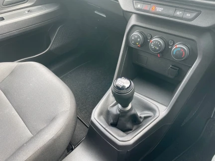 Vehicle Thumbnail 11