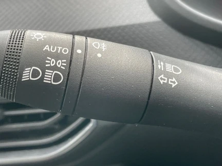 Vehicle Thumbnail 22