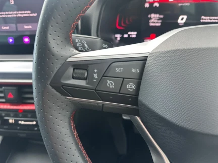 Vehicle Thumbnail 18